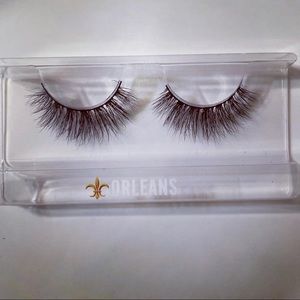 Handmade striped eyelashes